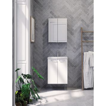 BADRUMSMÖBEL CAMARGUE FRI MED SPEGELSKÅP VIT 60CM