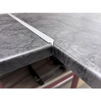 HÖRNLIST EASY 90 GRADER 610X30MM