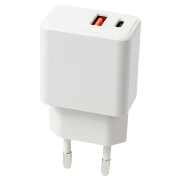 VÄGGLADDARE VOLTOMAT USB/USB-C VIT                     