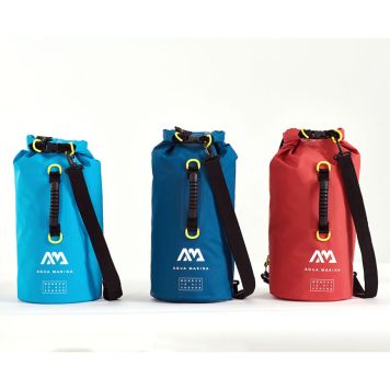 VATTENTÄT VÄSKA AQUA MARINA DRY BAG 20L BLANDADE FÄRGER