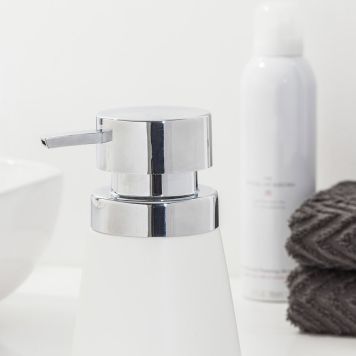 TVÅLPUMP SEALSKIN CONICAL 16,5CM VIT