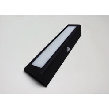 SKÅPSBELYSNING CAMARGUE SKÄRGÅRD SVART UPPLADDNINGSBAR LED 